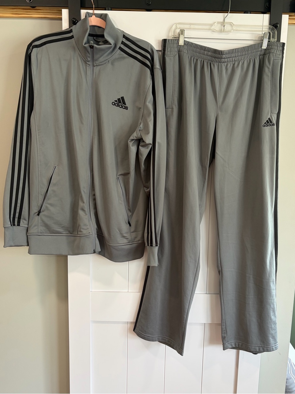Adidas Mens Gray Track Jacket & Pants Set XL Jacket L Pants